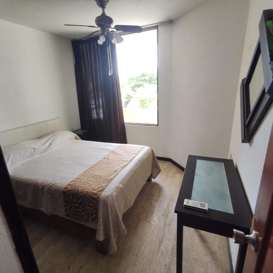Bella Beach Condo Vacation 2 Bedrooms Канкун Экстерьер фото