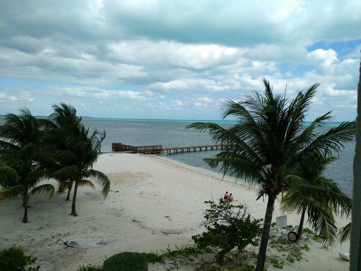 Bella Beach Condo Vacation 2 Bedrooms Канкун Экстерьер фото
